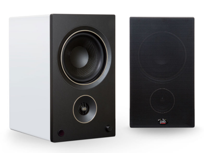 PSB Speakers Powered Bookshelf Speakers In White - Alpha AM5 WHT